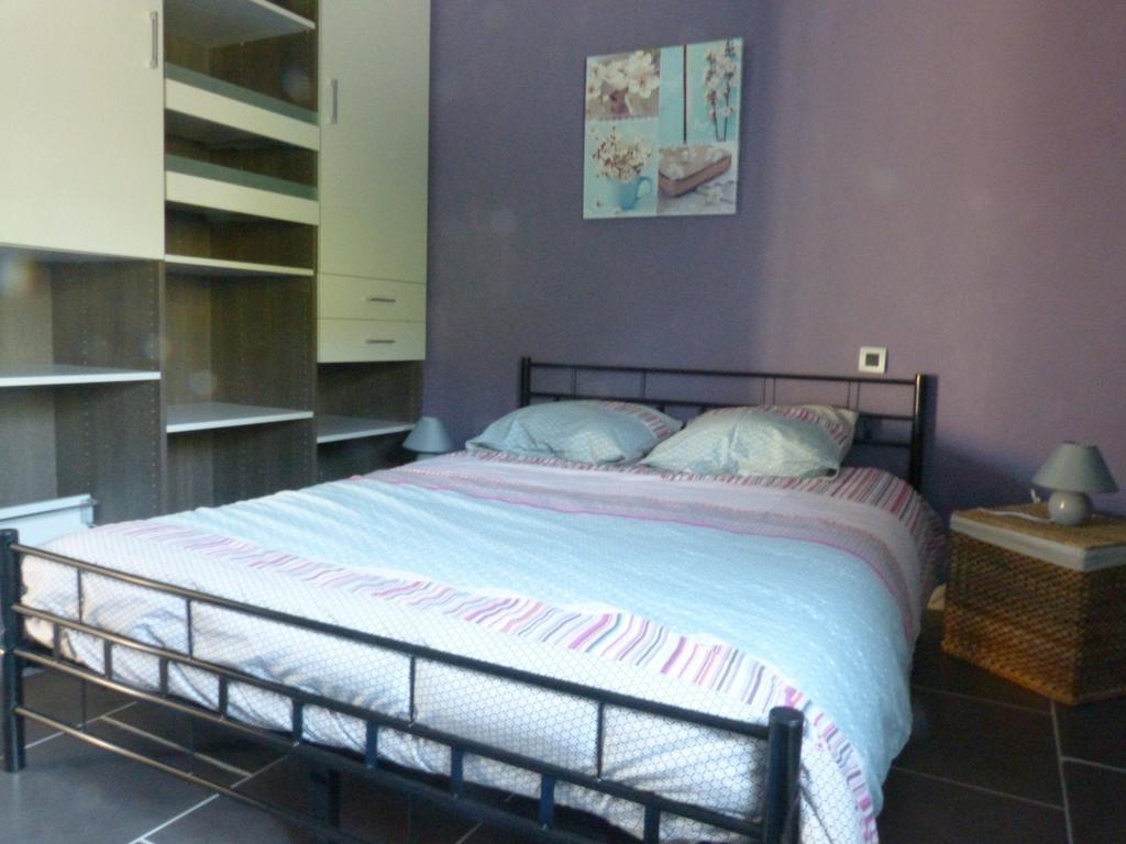 Gite Sud Deux Sevres Marigny  Room photo